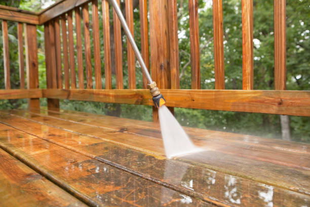 Best Roof Pressure Washing  in Erie, CO